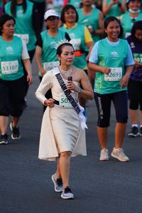 BIB: 53107, 2693
                            <button type="button" onclick="openModal(10522135)" class="btn btn-primary btn-sm float-right btn-popup" data-toggle="modal" data-target=".modal-high-quality">
                        <i class="fas fa-shopping-cart"></i> Add to Cart
                    </button>
                                            <button type="button" onclick="isThisMe(10522135, true)" class="btn btn-success btn-sm float-right btn-popup btn-isme hidden" data-toggle="tooltip" data-placement="bottom" title="นี่คือรูปของคุณใช่ไหม คลิกที่นี่เพื่อเอาเข้าอัลบั้ม">
                        <i class="fas fa-plus"></i> Add to album
                    </button>
                    <button type="button" onclick="isThisMe(10522135, false)" class="btn btn-warning btn-sm float-right btn-popup btn-isnotme hidden">
                        <i class="fas fa-ban"></i> Remove from album
                    </button>